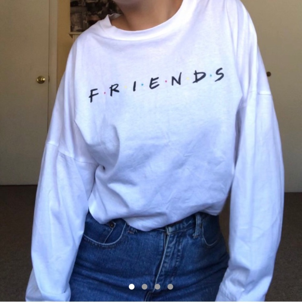 Friends Graphic Longsleeve Tee